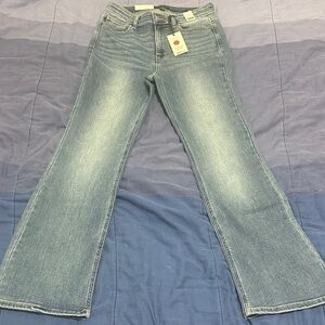 Judy Blue Light Wash Flare Jeans